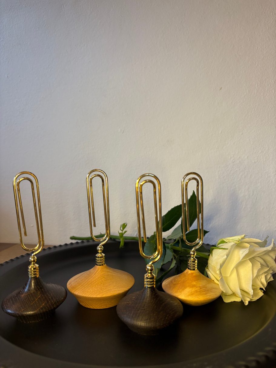 Notiz-/Fotoständer (Abb.: Räuchereiche, Esche, gestockte Buche)